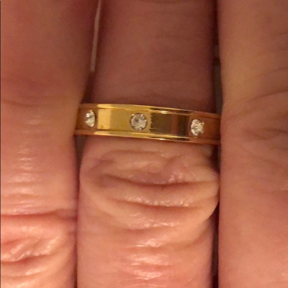 Covet ring - Picture 3 of 5